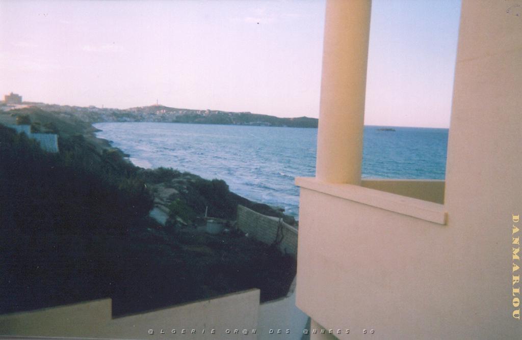 VOYAGE DU 09 2005 013 BOU SFER BAIE DU CAP FALCON.JPG